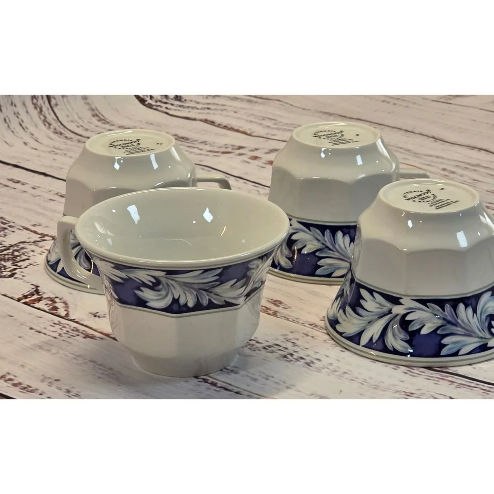 Wedgwood Laurel Tea Cup Set 4 White Blue Good English Earthenware Leaf Pattern